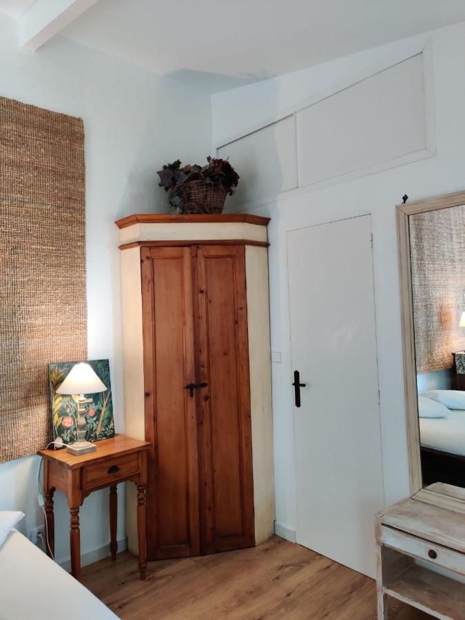 Bed and Breakfast Le Cerisier Mareil-Marly Exterior foto